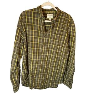 Cabela size XL flannel button down collar shirt